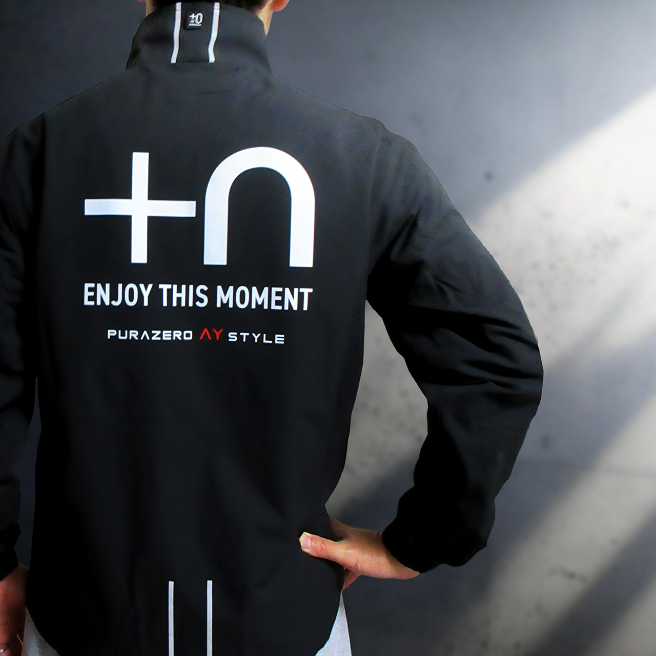 +0AY STYLE BACK LINE ZIP UP HOODIE